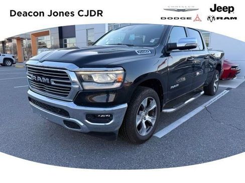 Used 2023 RAM 1500 Laramie AWD/4WD image 1