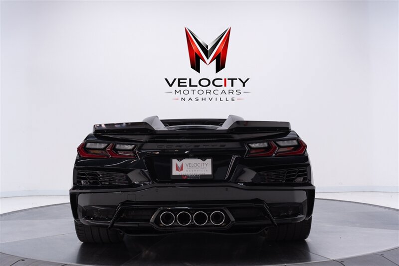 Used 2023 Chevrolet Corvette Z06 RWD image 19