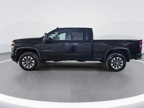 Used 2024 Chevrolet Silverado 2500 Custom w/ Custom Value Package image 7