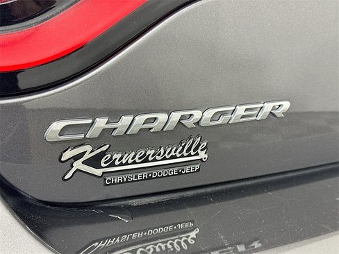 Used 2023 Dodge Charger SXT image 28