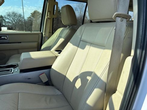 Used 2017 Ford Expedition EL Limited w/ Equipment Group 301A image 15