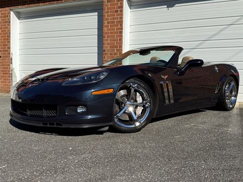 Used 2013 Chevrolet Corvette Grand Sport w/ 3LT Preferred Equipment Group image 5
