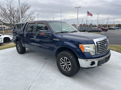 Used 2011 Ford F150 XLT w/ XLT Chrome Pkg image 2