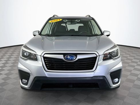 Used 2021 Subaru Forester Premium AWD/4WD image 4