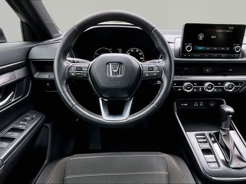 Used 2023 Honda CR-V Sport image 9