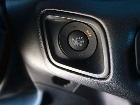 Used 2025 Jeep Wrangler Unlimited Sport AWD/4WD image 22