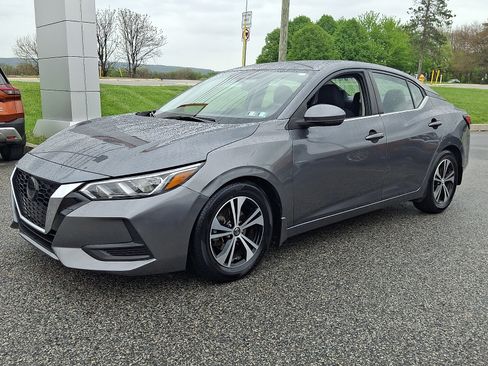 Certified 2020 Nissan Sentra SV FWD image 4