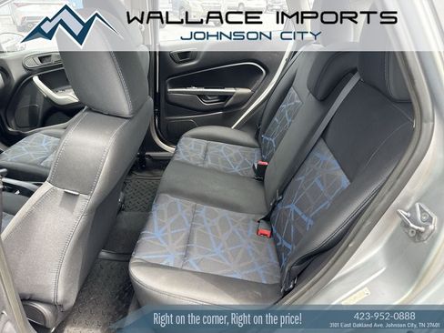 Used 2012 Ford Fiesta SES FWD image 31