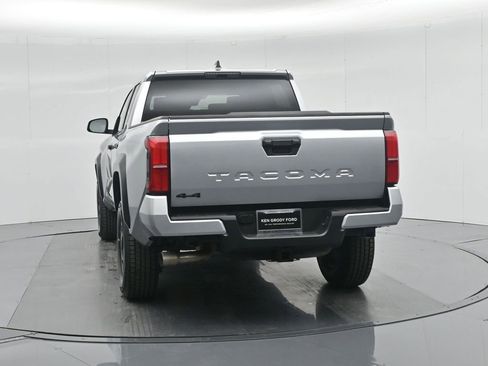 Used 2024 Toyota Tacoma TRD Off-Road image 55