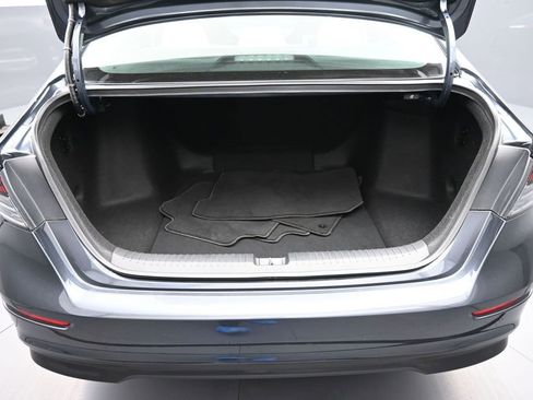 Certified 2023 Honda Accord LX image 21