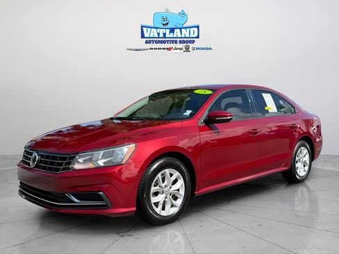 Used 2018 Volkswagen Passat 2.0T S FWD image 19