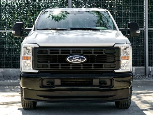 Used 2024 Ford F350 XL image 5