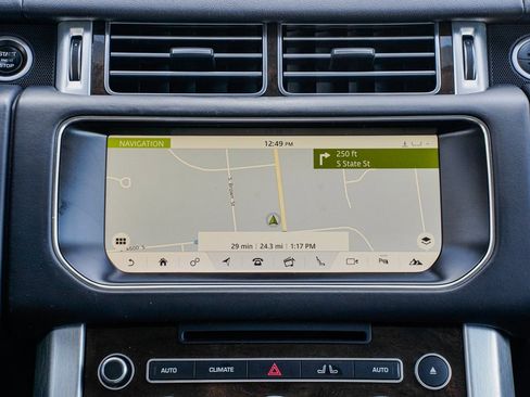 Used 2017 Land Rover Range Rover Long Wheelbase Supercharged image 14