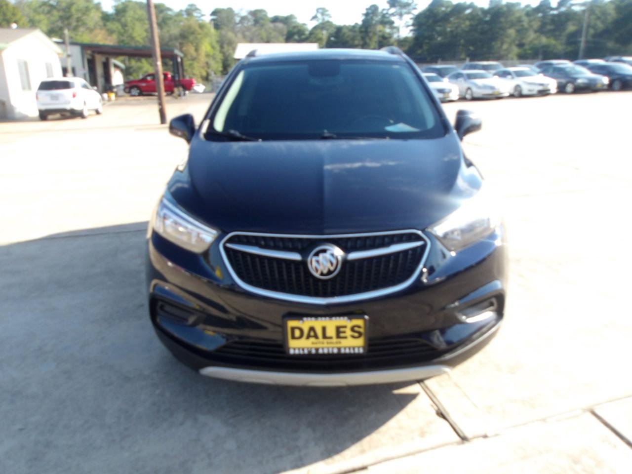 Used 2021 Buick Encore Preferred AWD/4WD image 3