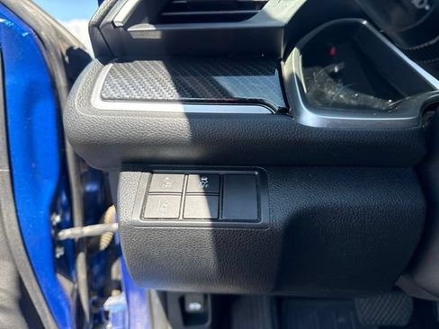 Used 2016 Honda Civic Touring image 20