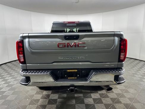 Used 2024 GMC Sierra 2500 SLE image 4