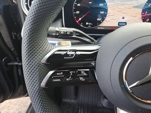 Used 2026 Mercedes-Benz GLC 300 4MATIC image 20