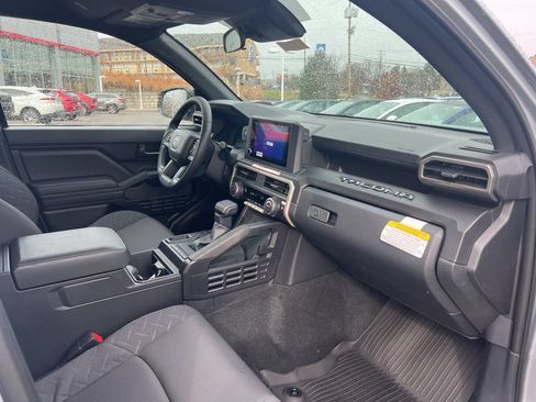 Used 2024 Toyota Tacoma SR w/ Towing Package RWD image 5