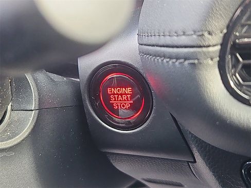 Certified 2024 Honda HR-V LX image 18