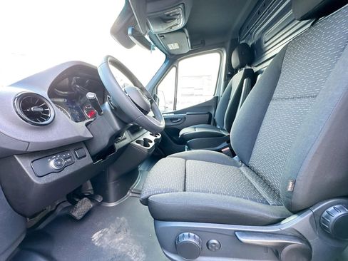 New 2025 Mercedes-Benz Sprinter 3500 image 19
