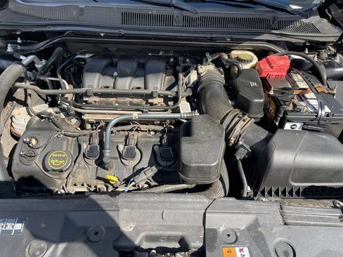 Used 2015 Ford Taurus SEL w/ Equipment Group 201A image 30