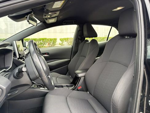 Used 2024 Toyota Corolla SE FWD image 9