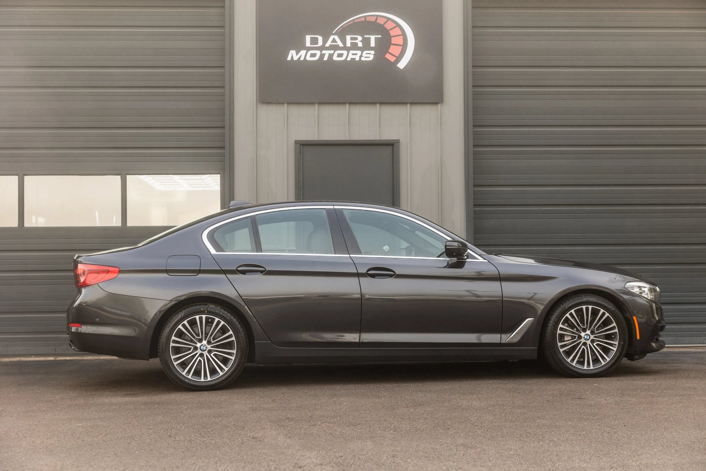 Used 2019 BMW 540i w/ Premium Package RWD image 8