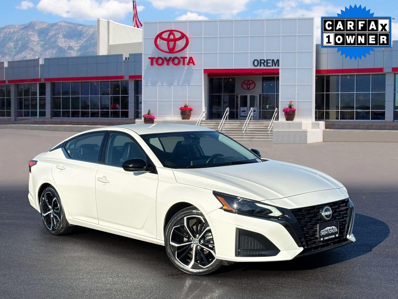 Used 2025 Nissan Altima 2.5 SR FWD image 1