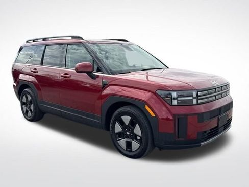 Certified 2025 Hyundai Santa Fe SEL image 9