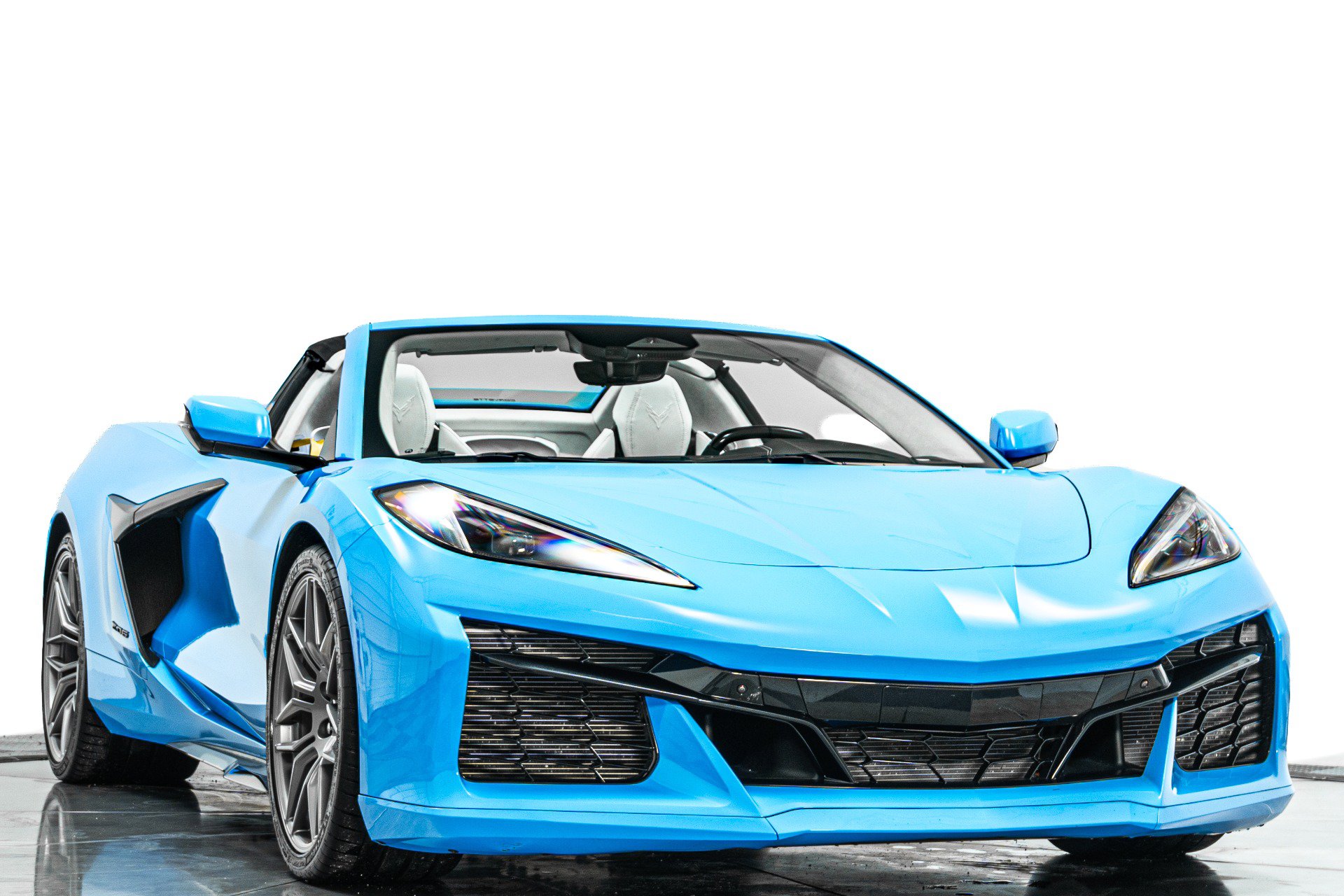Used 2024 Chevrolet Corvette Z06 w/ Battery Protection Package RWD image 3