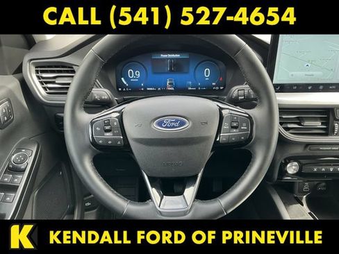 Used 2025 Ford Escape Platinum AWD/4WD image 13