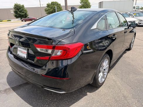 Used 2021 Honda Accord LX image 5
