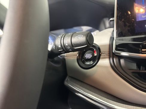 Certified 2024 Jeep Compass Limited image 15