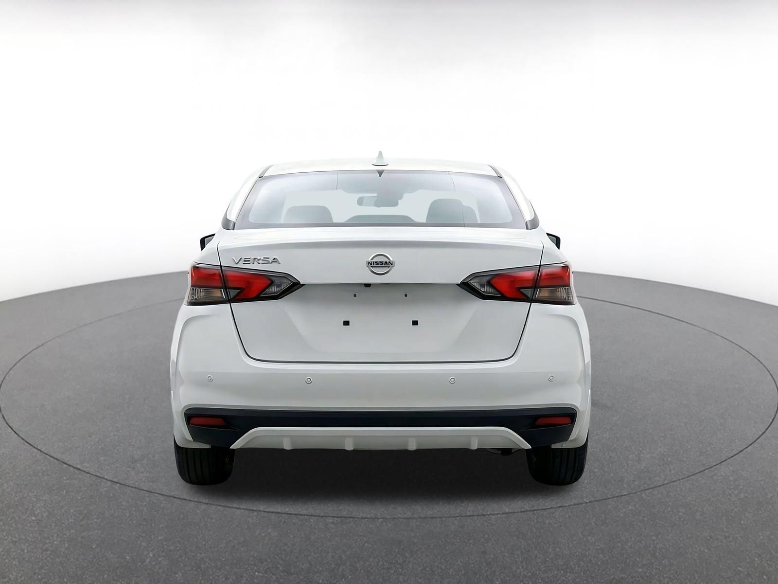 Used 2025 Nissan Versa SV FWD image 7