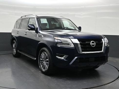 Used 2023 Nissan Armada SL RWD image 8