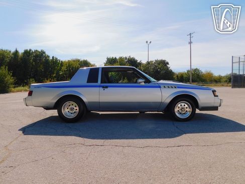 Used 1987 Buick Regal T-Type image 29