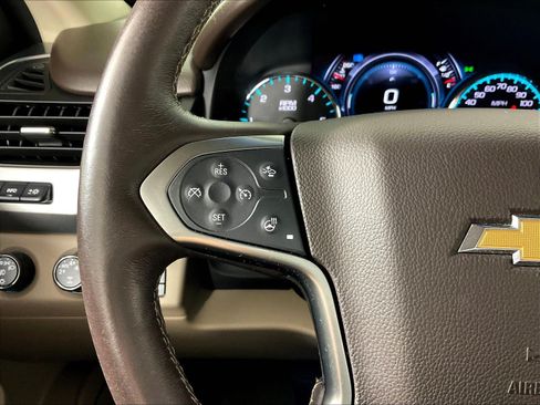 Used 2016 Chevrolet Tahoe LTZ AWD/4WD image 11