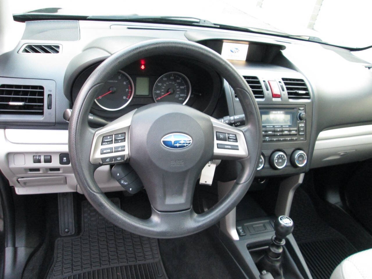 Used 2015 Subaru Forester 2.5i Premium AWD/4WD image 13