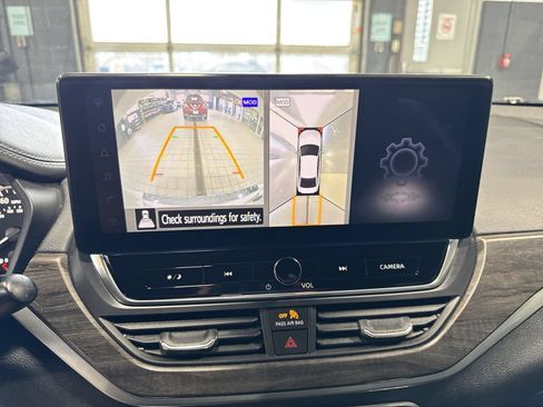 Certified 2023 Nissan Altima 2.5 SL AWD/4WD image 17