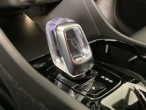 New 2026 Volvo XC40 B5 Ultra w/ Climate Package image 26