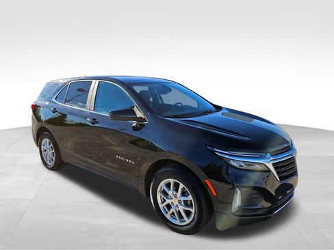 Used 2022 Chevrolet Equinox LT image 4