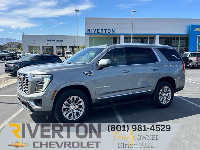 Certified 2025 GMC Yukon Denali AWD/4WD image 1