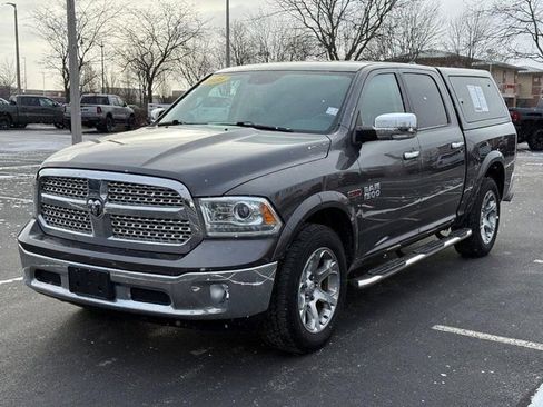 Used 2016 RAM 1500 Laramie w/ Convenience Group image 8