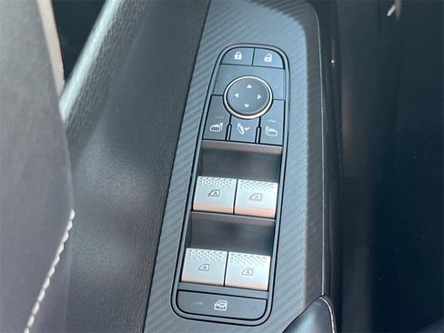 New 2025 Mitsubishi Outlander SE image 26