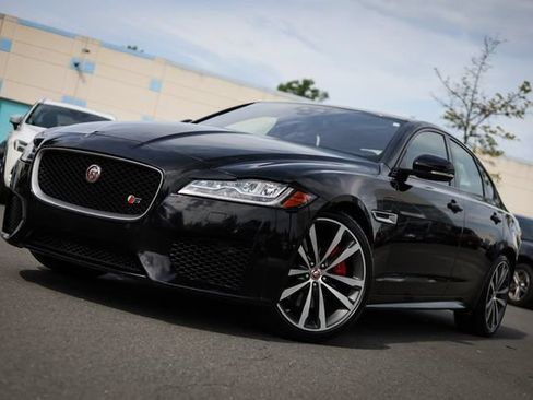 Used 2018 Jaguar XF S AWD/4WD image 7