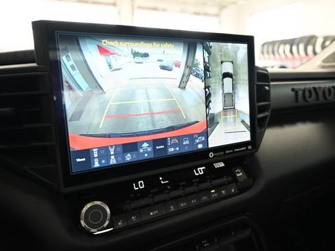 Used 2022 Toyota Tundra TRD Pro AWD/4WD image 18