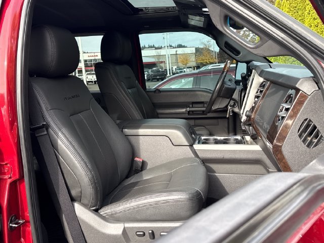 Used 2016 Ford F350 Platinum w/ Platinum Package AWD/4WD image 24