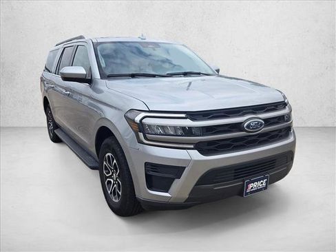 Used 2024 Ford Expedition Max XLT RWD image 7