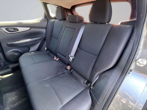 Used 2019 Nissan Rogue Sport S FWD image 26