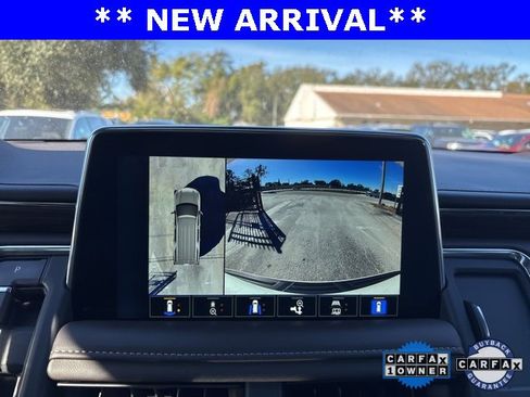 Used 2022 Chevrolet Tahoe LT w/ LT Signature Plus Package image 13